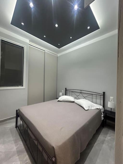 Luxury Apt 5Min To Metro Nikaia Pireus Zewnętrze zdjęcie
